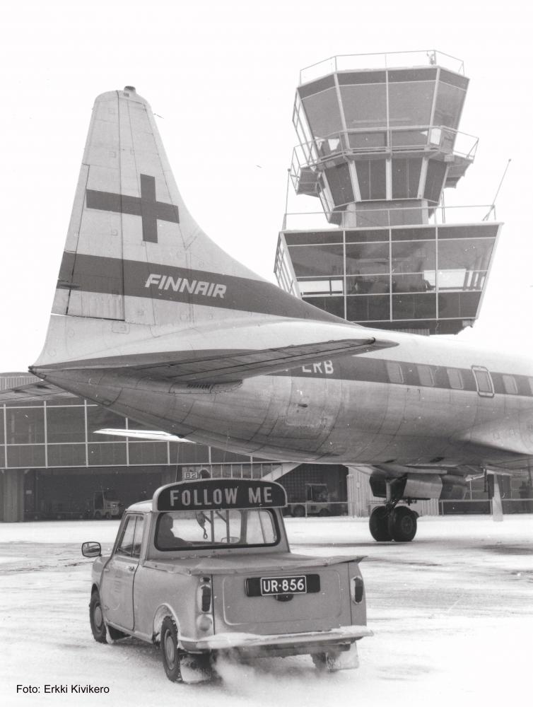 Marshaller, as known as "Follow Me" car